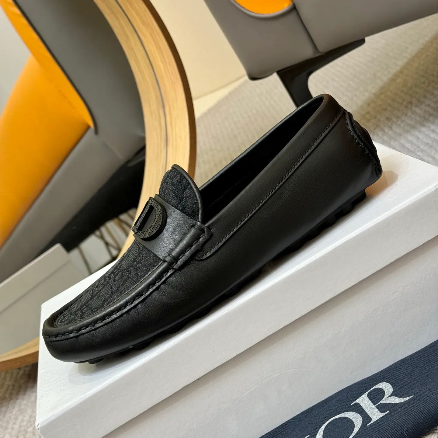 Men's clothing and shoes 💰420! (Yangli) Quality DIOR [Dior’s latest arrival] real auction hot-selling Doudou shoes 🔍DIOR) new Doudou shoes 👍Belgian designer Martin Margiela serves as Gucci shoe designer y full of charm, luxury style gentleman upper: imported cowhide, lining with spring sweat-absorbent first-layer sheepskin. Outsole Brand outsole, the last stitching on the bottom will never come off; equipped with classic Gucci exquisite hardware C D buckle💋The whole pair of shoes is fashionable and casual without losing high-end style; standard 38-46